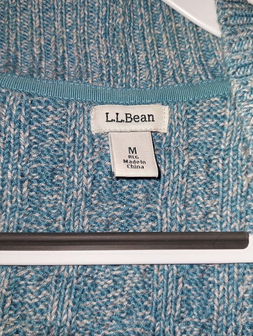 Cardigan - Picture 4 of 4